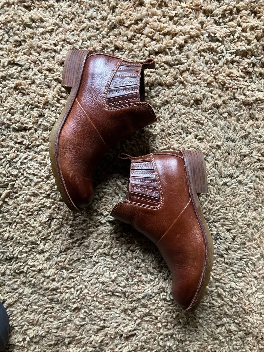 Sofft Whiskey Brown Leather Chelsea Ankle Boots